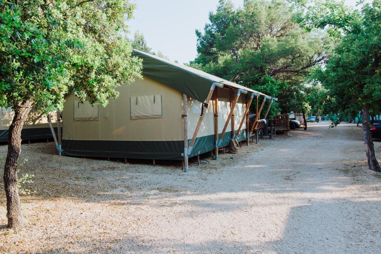 Glamping Beach Soline Biograd Na Moru Extérieur photo