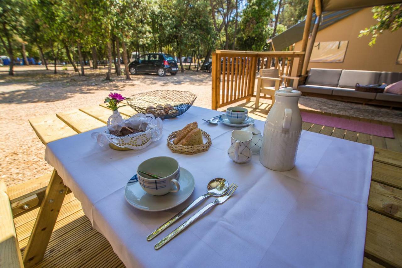 Glamping Beach Soline Biograd Na Moru Extérieur photo